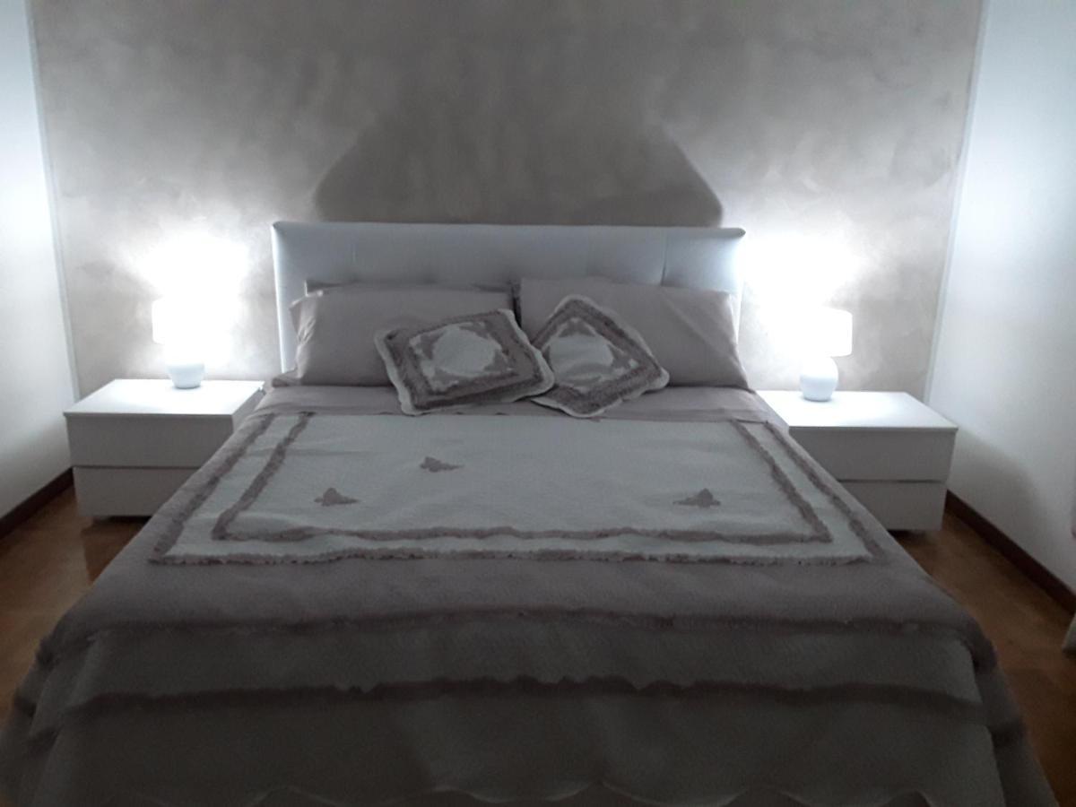מאראנלו B&B La Rosa Gialla מראה חיצוני תמונה